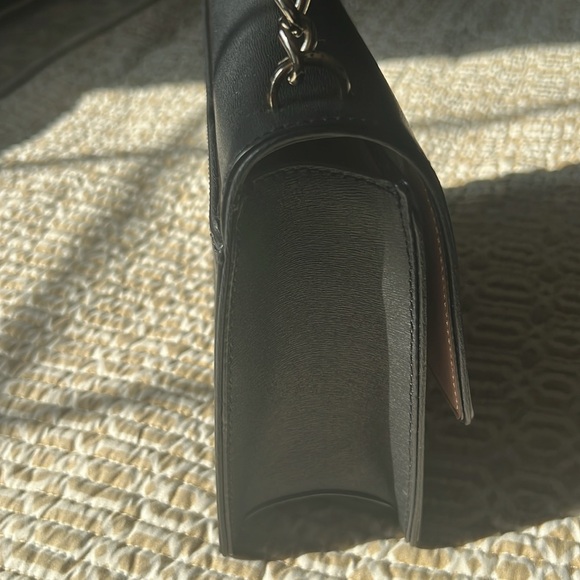 KATE SPADE BLACK LEATHER CONVERTIBLE BAG - Picture 10 of 13